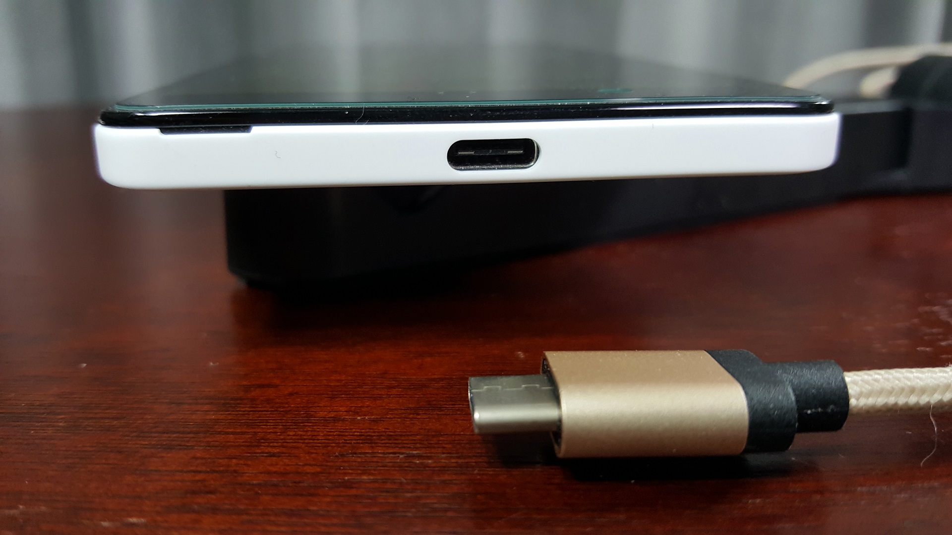 Pastikan Port USB