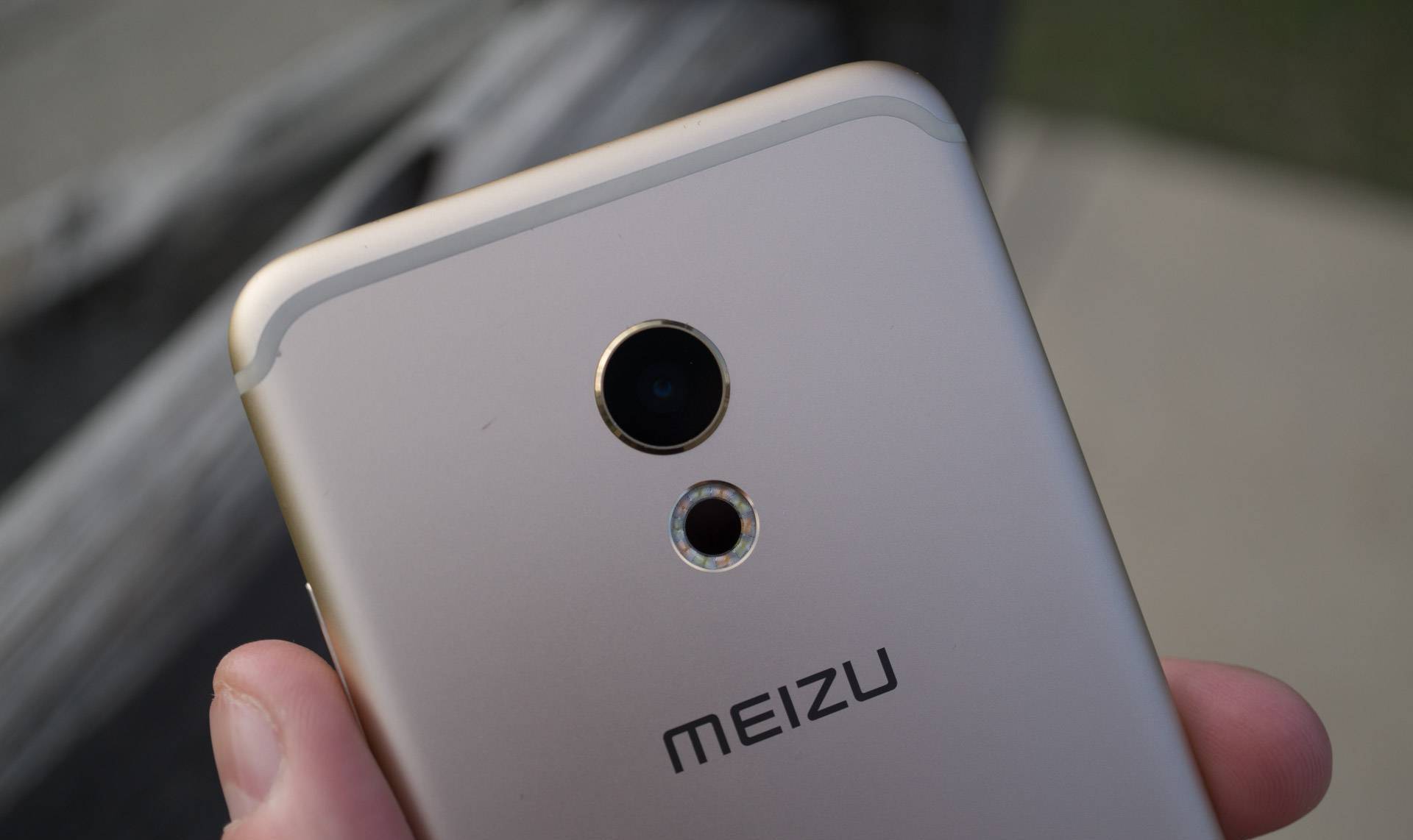 Meizu E