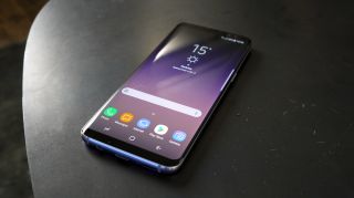 Benarkah Samsung Akan Habiskan Persediaan Awal Chipset Snadpragon 845 Untuk Galaxy S9? 