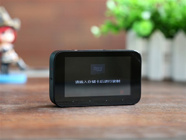 Xiaomi Luncurkan MIJIA Compact Camera Ber Fitur Stabilisasi 6-Axis Dan 4K