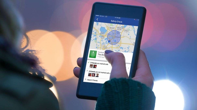 Begini Cara Selamat Dari Bencana Alam Dengan Facebook