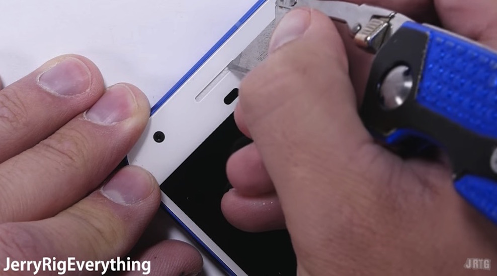 Google Pixel 2 Tak Mempunyai Build Quality Yang Tangguh!