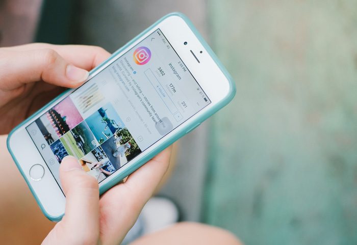 Instagram Stories Akan Terhubung ke Status WhatsApp?